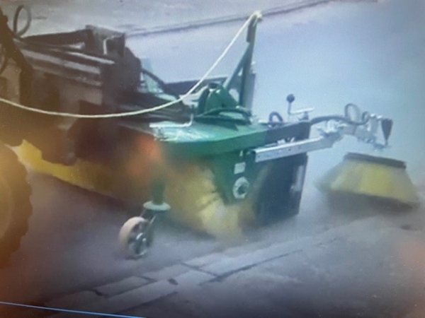 Kehrmaschiene für Weidemann Vermietung