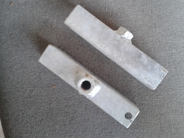 Spaltenanker U 40x30 Gewinde M16