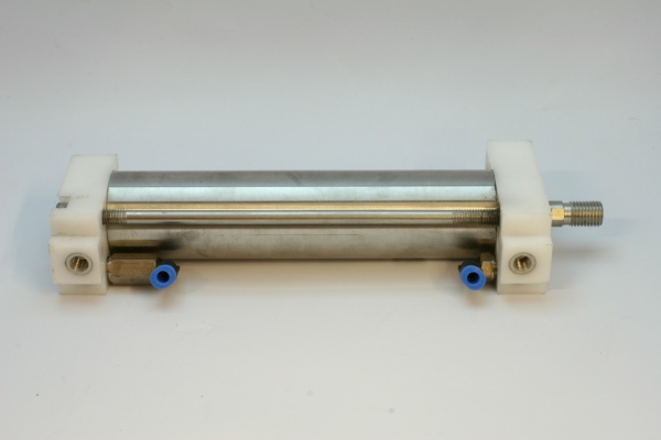 Zylinder Seilzug A2 Melkbechereinzug