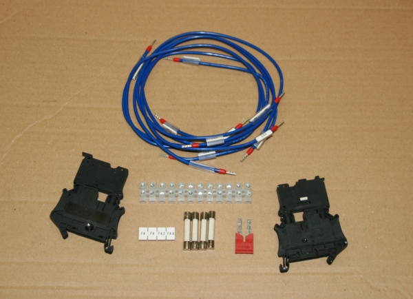Kabelsatz plus Sicherungen A4